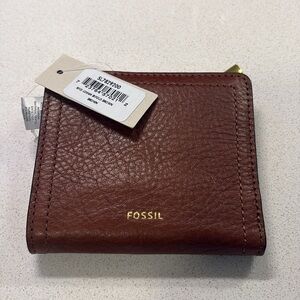 Fossil RFID Brown Leather Card Holder/wallet  NWT